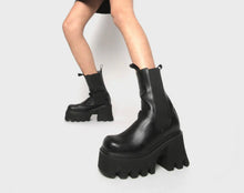 Load image into Gallery viewer, Lamoda Black Chunky Ankle Boots