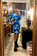 Load image into Gallery viewer, Quirkybird Limited Collection- Wink Long Sleeved Short Dress