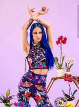 Load image into Gallery viewer, The Birds & The Bees Noir Leggings with Cactus Leather detail.