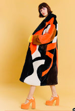 Load image into Gallery viewer, Jayley “Lucky” Faux fur Maxi coat