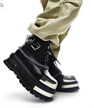 Load image into Gallery viewer, Borin Hardware Platform Boots