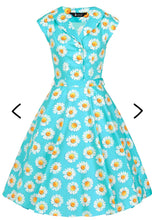 Load image into Gallery viewer, Lady Vintage Daisy Dress