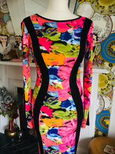 Load image into Gallery viewer, Bold Funky Body Con Dress