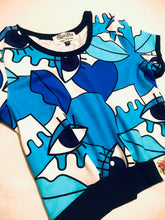 Load image into Gallery viewer, Limited Edition Wink Crop Sweat Top