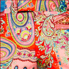 Load image into Gallery viewer, Men’s Retro Flared 70s style Paisley Trousers