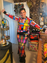 Load image into Gallery viewer, QuirkyBird Limited Collection “Retro Art” Sweat Top