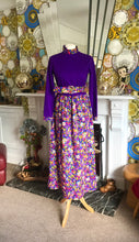 Load image into Gallery viewer, Vintage 1970s Maxi Dress