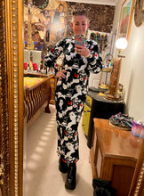 Load image into Gallery viewer, QuirkyBird Limited Collection Wow Dress