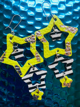 Load image into Gallery viewer, Quirky Mono Stars - Leather Earrings