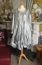 Load image into Gallery viewer, Avant Garde Designer ‘Creare’ Silver ‘paper’ Dress