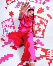 Load image into Gallery viewer, Wiggly Pants