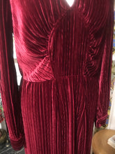 Load image into Gallery viewer, Vixen,Ribbed Velvet maxi dress Ruby Red