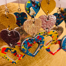 Load image into Gallery viewer, Quirky Tula Valentines Heart Cascade