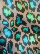 Load image into Gallery viewer, Custom Design Oversized Hooded sleeveless Sweat Top