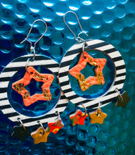 Load image into Gallery viewer, Quirky Mono Circles