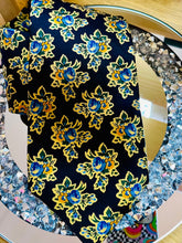 Load image into Gallery viewer, Floral Vintage Tie

