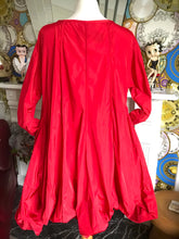 Load image into Gallery viewer, Avant Guarde Designer ‘Creare’ Ruby Red Dress
