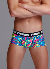 Load image into Gallery viewer, Funky Trunks Men’s Boxers. Design ‘Gettin Jiggy’
