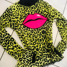 Load image into Gallery viewer, Anoriginal Leroy Yellow Leopard Top
