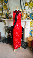 Load image into Gallery viewer, Oriental Style Red &amp; Black Satin Maxi Dress
