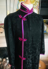 Load image into Gallery viewer, Oriental style Silk jacket

