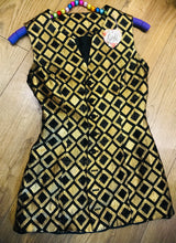 Load image into Gallery viewer, Vintage 1970s Gold &amp; Black Waistcoat
